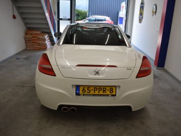 Peugeot RCZ