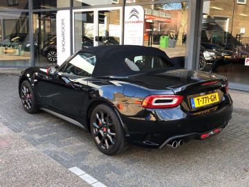 Fiat 124 Spider