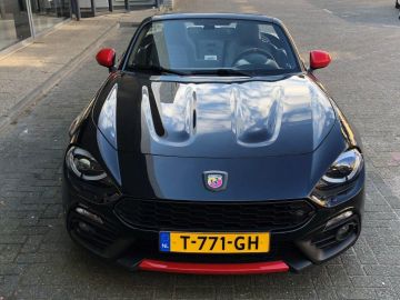 Fiat 124 Spider