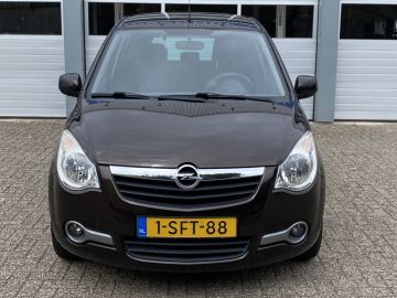 Opel Agila