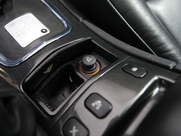 Peugeot 607