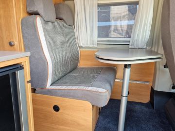 Pössl 2win S Plus 140 Pk. 4-Pers. / 1e Eigenaar