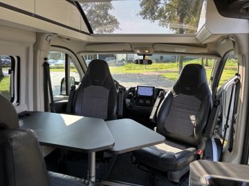 Adria TWIN 600 SPB 9-TRAPS AUTOM. Supreme