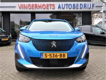Peugeot E-2008