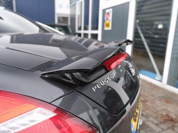 Peugeot RCZ