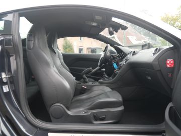 Peugeot RCZ