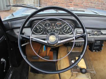 Peugeot 404