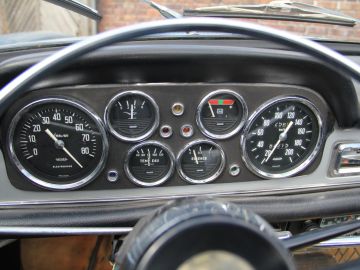Peugeot 404
