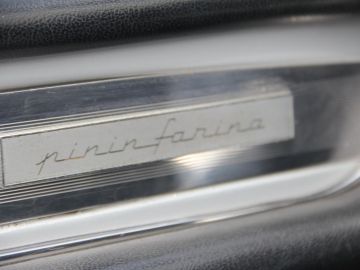 Peugeot 404