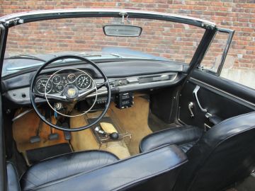 Peugeot 404