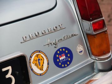 Peugeot 404