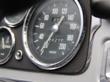 Peugeot 404
