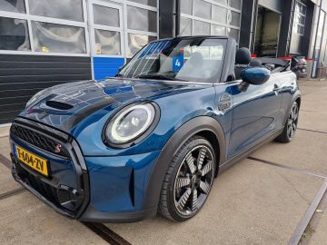MINI Cooper S Cabrio