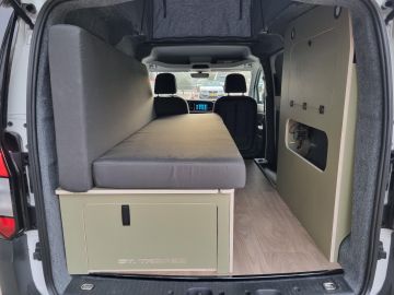 Volkswagen Caddy Maxi 1.5 TSI St. Tropez MINICAMPER