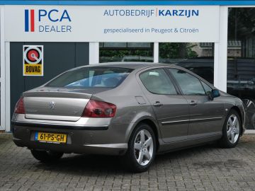 Peugeot 407