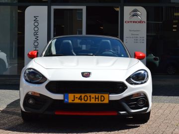 Abarth 124 Spider