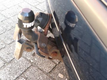 Nissan Almera Tino