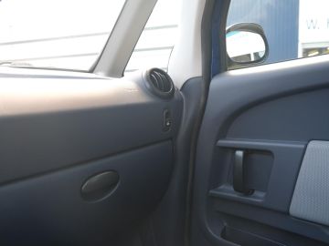 Peugeot 1007