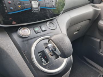 Nissan E-NV200