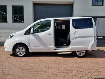 Nissan E-NV200