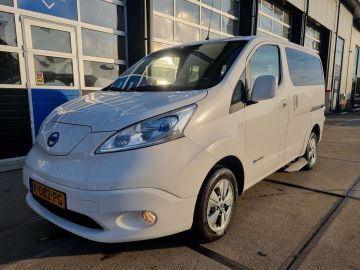 Nissan E-NV200