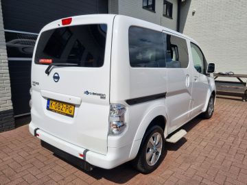Nissan E-NV200