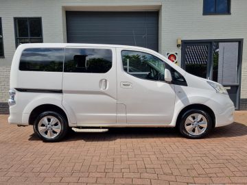 Nissan E-NV200