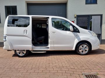 Nissan E-NV200