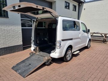 Nissan E-NV200