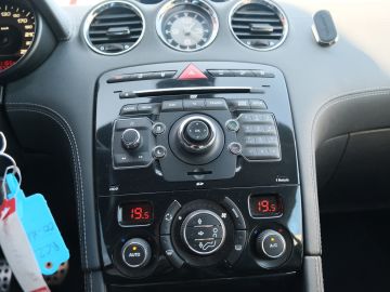 Peugeot RCZ