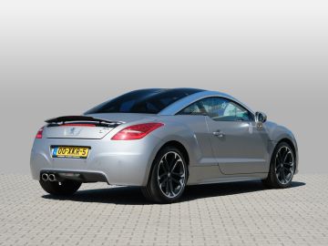 Peugeot RCZ