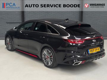 Kia ProCeed