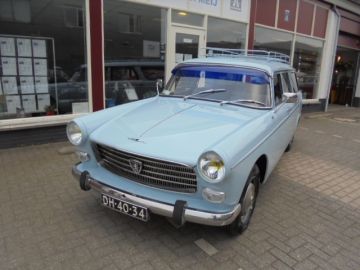 Peugeot 404