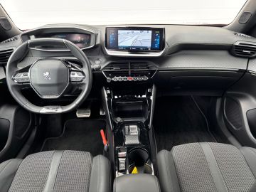 Peugeot E-2008