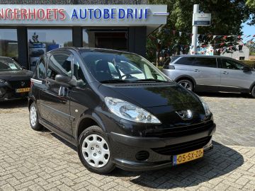 Peugeot 1007