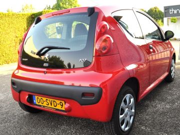 Peugeot 107