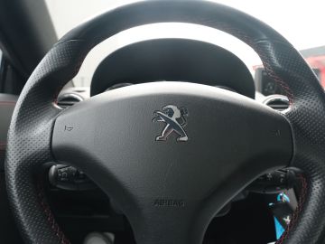 Peugeot RCZ