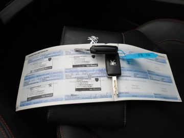 Peugeot RCZ
