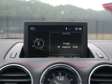 Peugeot RCZ