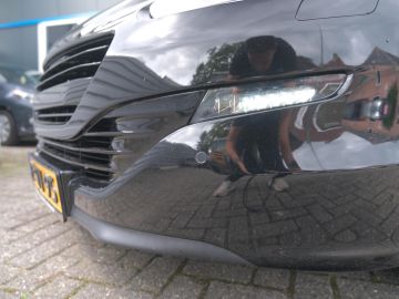 Peugeot RCZ