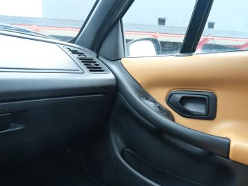Peugeot 306