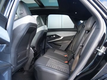 Peugeot E-3008