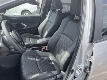 Mazda 2 Hybrid