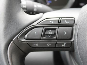 Mazda 2 Hybrid