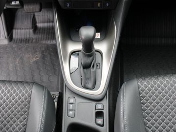 Mazda 2 Hybrid