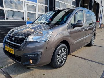 Peugeot Partner Tepee 1.2 PureTech MINICAMPER