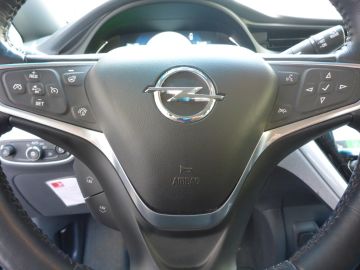 Opel Ampera-e