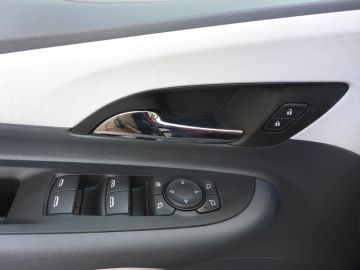 Opel Ampera-e