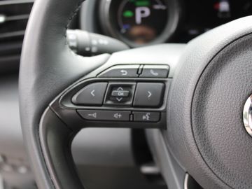 Mazda 2 Hybrid