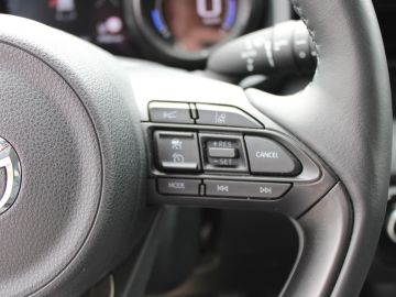 Mazda 2 Hybrid
